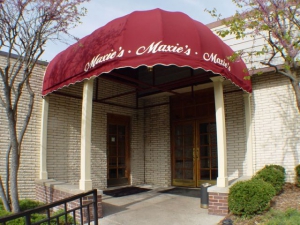 The entrance of Maxie's